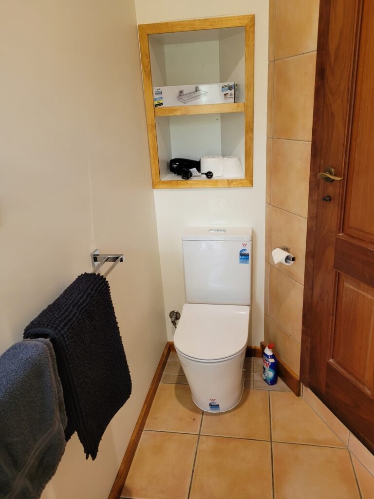 Toilet cabinets
